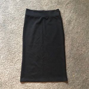 Mid Length Stretch Pencil Skirt